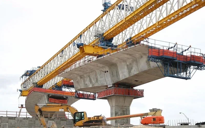 Análisis geotécnico para túneles en suelo blando en Buin